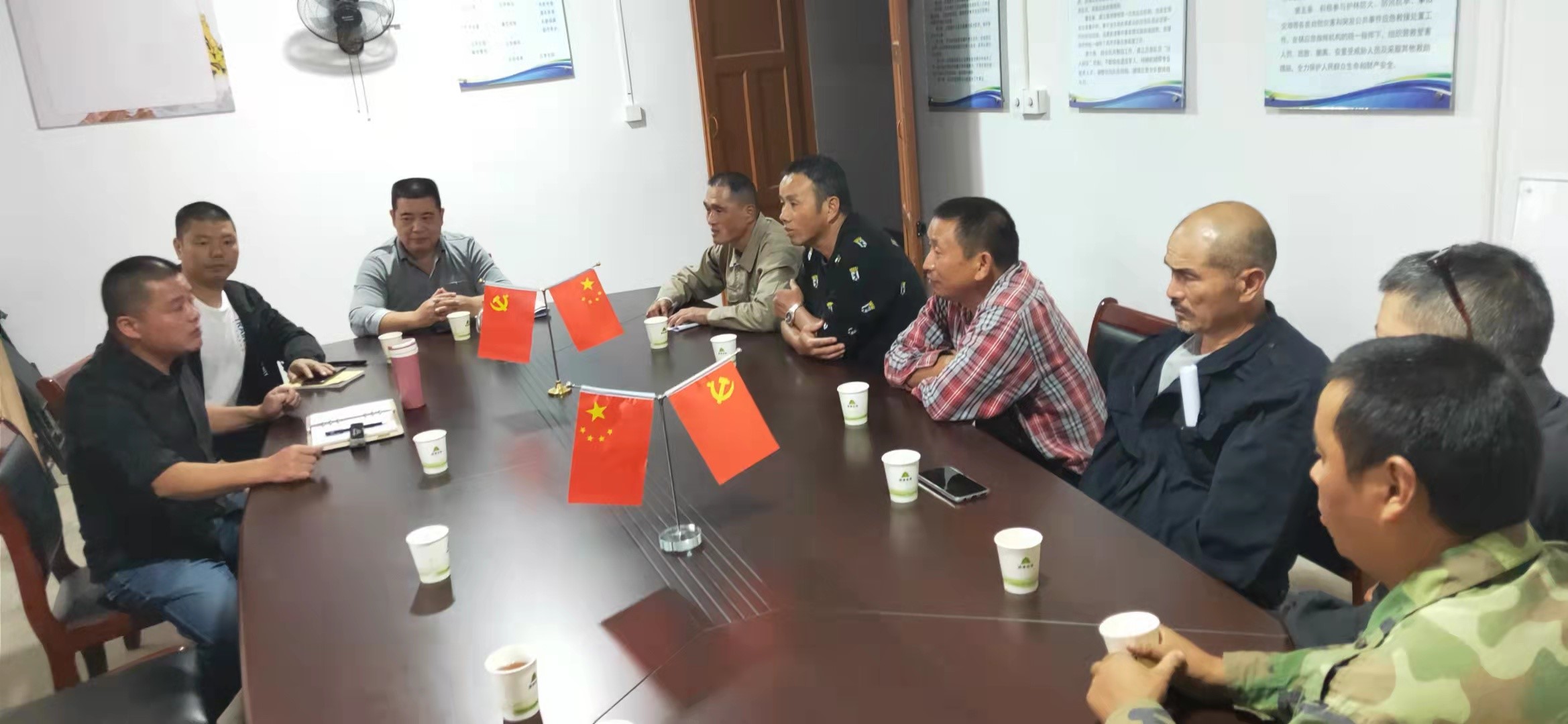 筑牢安全防線,守護(hù)一方平安 ——將溪分公司安全生產(chǎn)工作紀(jì)實(shí) 筑牢安全防線,守護(hù)一方平安 ——將溪分公司安全生產(chǎn)工作紀(jì)實(shí)